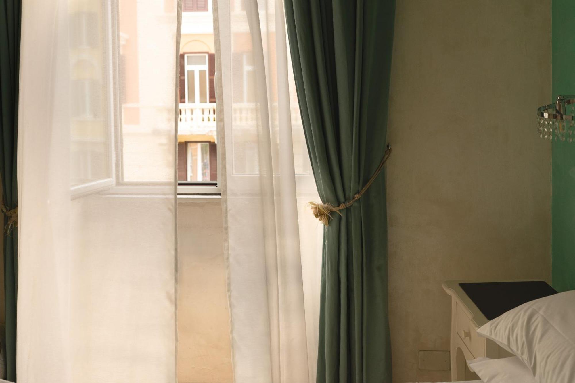 Domus Premuda Bed & Breakfast Rome Exterior photo