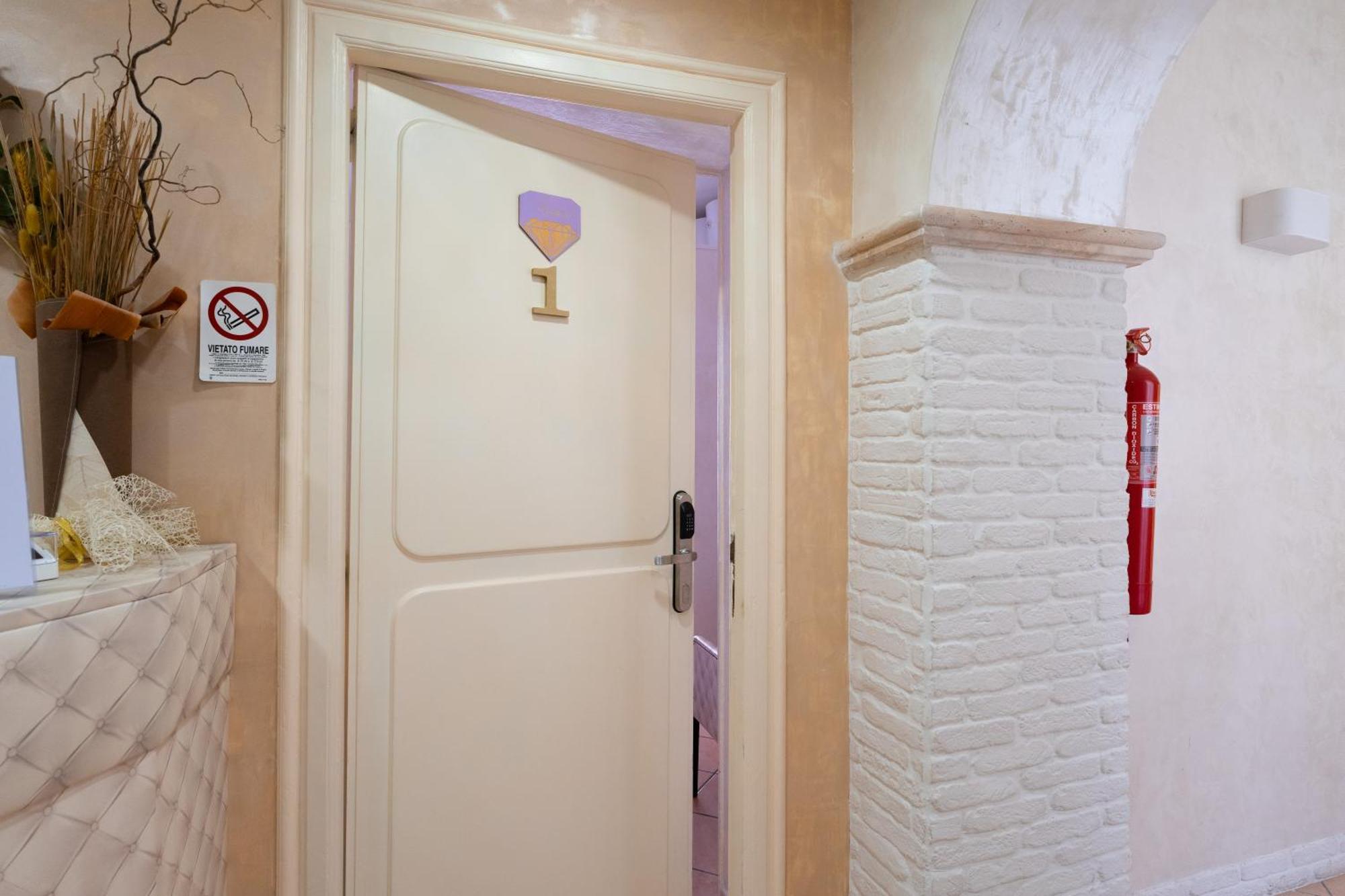 Domus Premuda Bed & Breakfast Rome Exterior photo